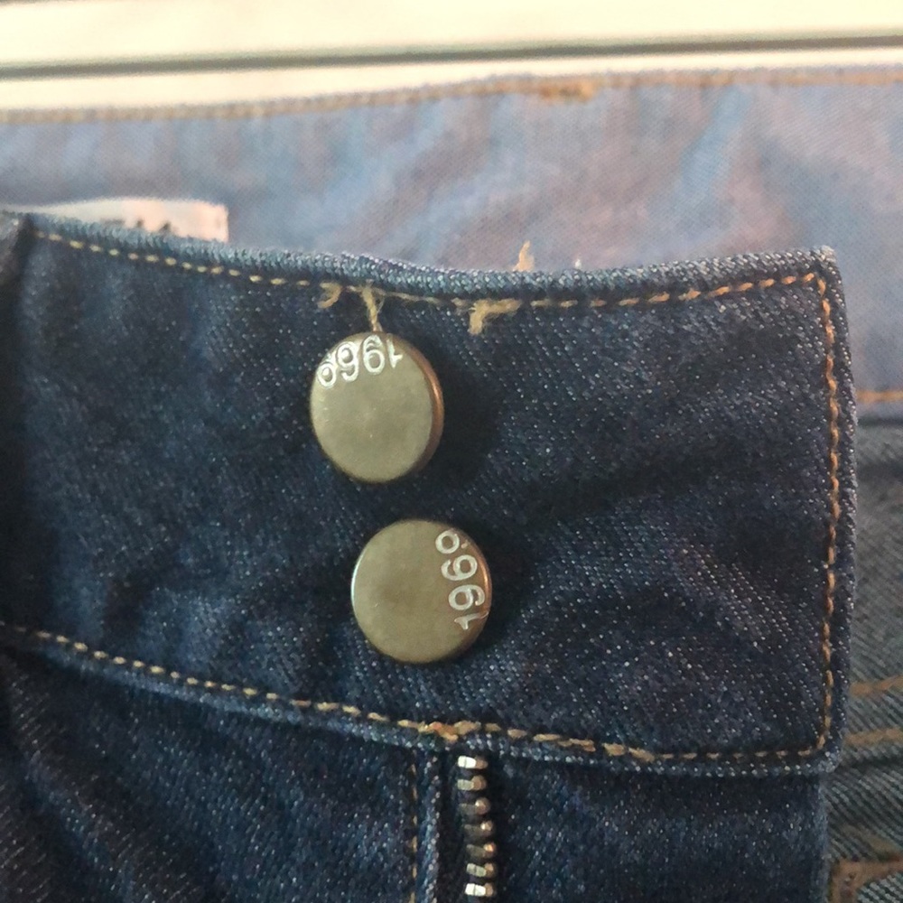 Gap jeans 1969 size 27/4p in like new condition - Picture 3 of 8